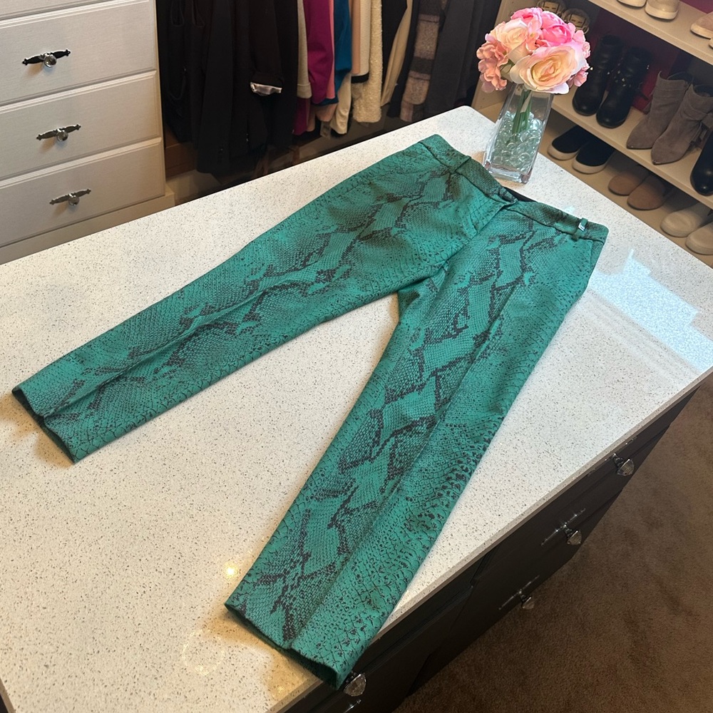 Pinko Python Print Cropped Pants Sz 6 - image 1